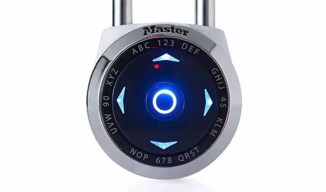 1600萬種密碼組合，科技感十足的觸控密碼鎖